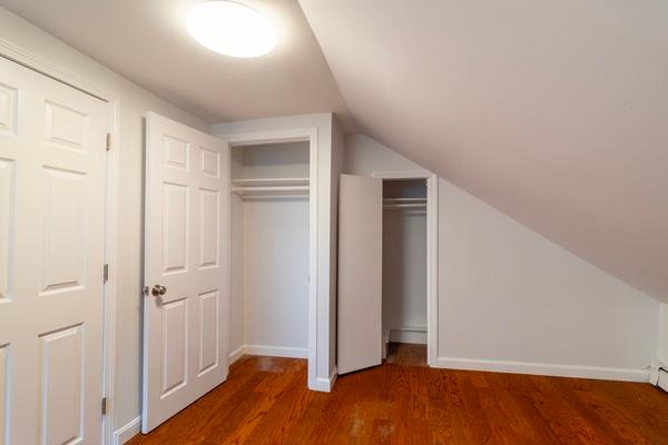 Photo of "#1786-D: Queen Room D " home