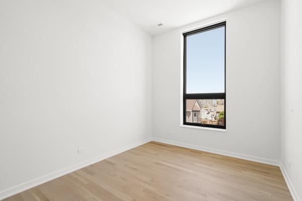 Photo of "#1860-D: Queen Bedroom D" home