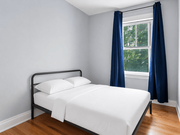 Photo of "#587-E: Queen Bedroom E" home