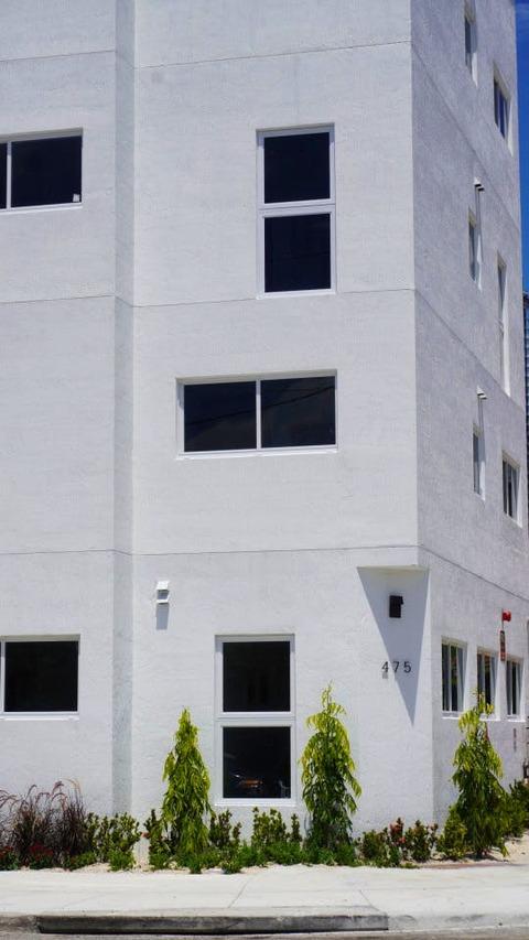 Photo of "#9fb: Stunning Bright Apt. w/ Amazing View nearby Calle Ocho Plaza Shopping Mall (Has an Apartment)" home