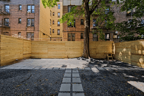 Photo of "#1895-B: Twin Bedroom B w/ Private Bathroom" home