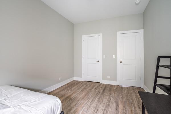 Photo of "#1507-E: Full Bedroom E" home