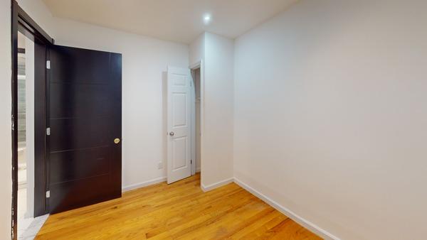 Photo of "#1791-D: Queen Bedroom D" home
