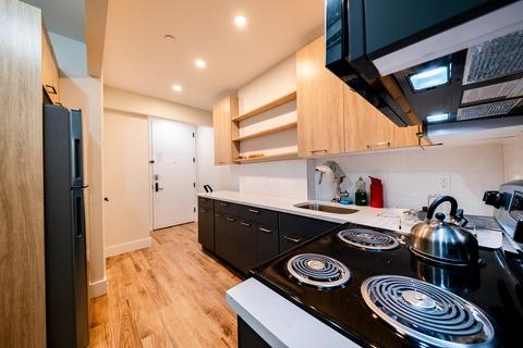 Photo of "#1833-C: Full Bedroom C/w Private Bath" home