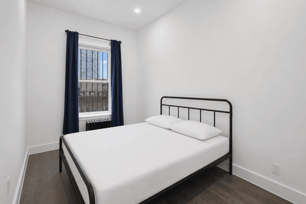 Photo of "#382-C: Full Bedroom C" home