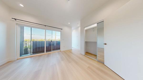 Photo of "#1856-E: Queen Bedroom E w/Private Bathroom" home