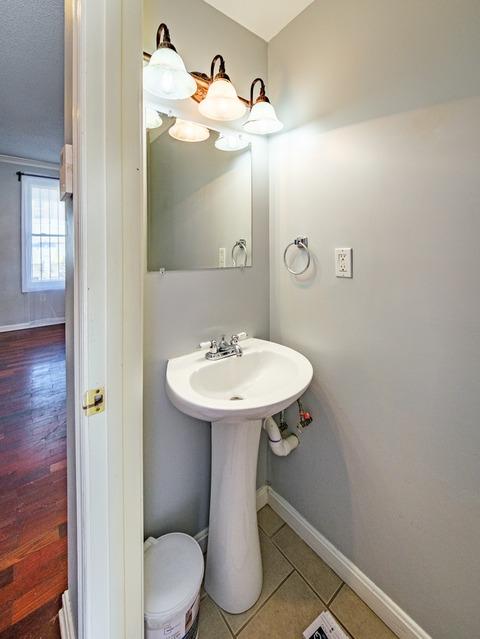 Photo of "#1768-C: Queen Room C w/Private Bathroom" home