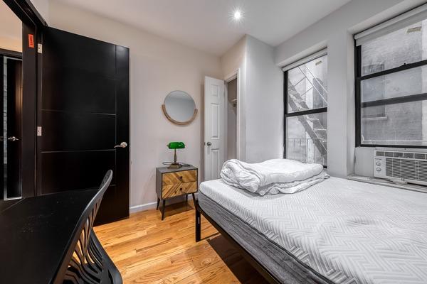 Photo of "#1865-D: Full Bedroom D" home