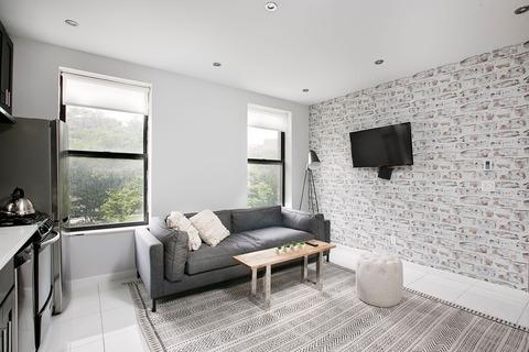 Photo of "#1871-C: Full Bedroom C" home