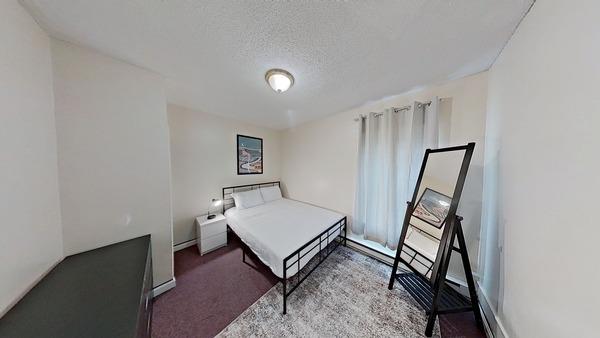 Photo of "#1885-C: Queen Bedroom C" home