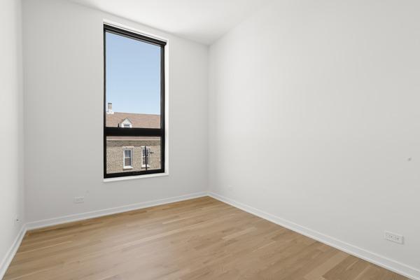 Photo of "#1860-D: Queen Bedroom D" home