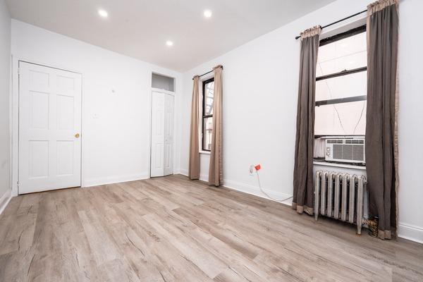 Photo of "#703-B: Queen Bedroom B" home