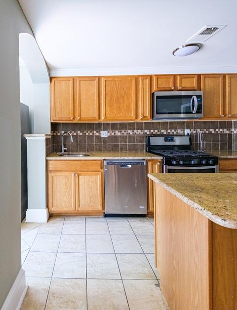 Photo of "#766-B: Queen Room B" home