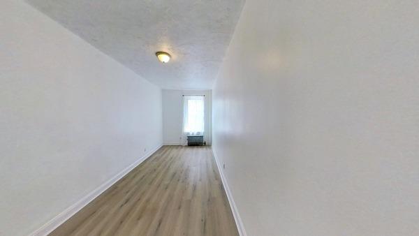 Photo of "#1876-C: Queen Bedroom C" home