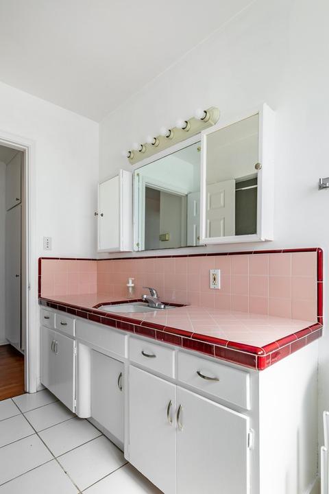 Photo of "#1021-D: Queen Bedroom D" home