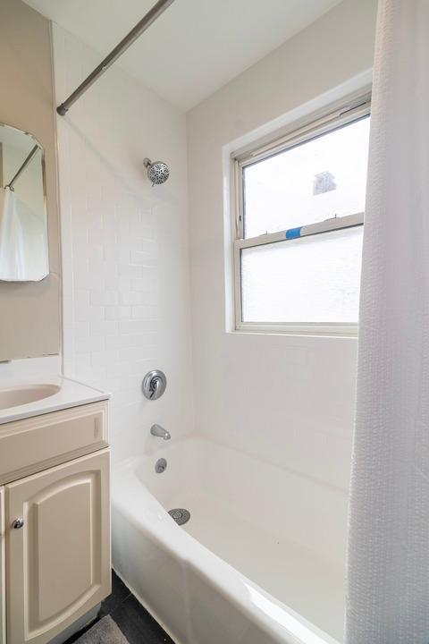 Photo of "#1890-D: Queen Bedroom D" home