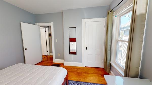Photo of "#1321-E: Queen Bedroom E" home
