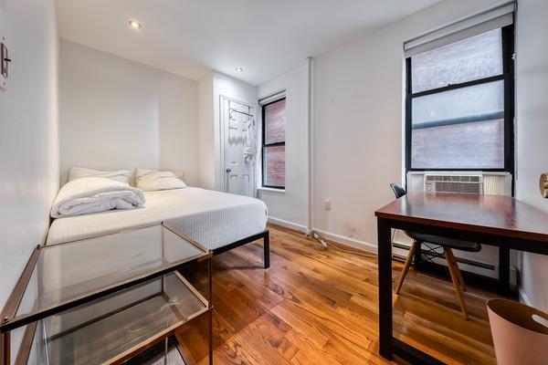 Photo of "#1864-A: Full Bedroom A" home