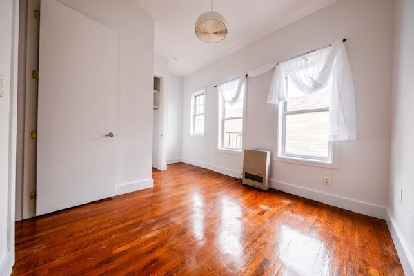 Photo of "#1848-A: Queen Bedroom A" home