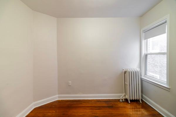 Photo of "#1875-B: Queen Bedroom B" home