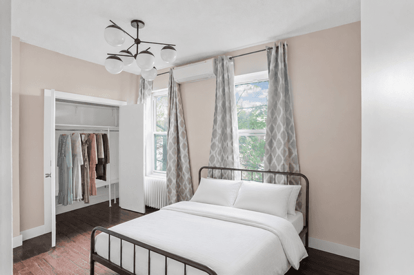 Photo of "#749-B: Queen Bedroom B" home