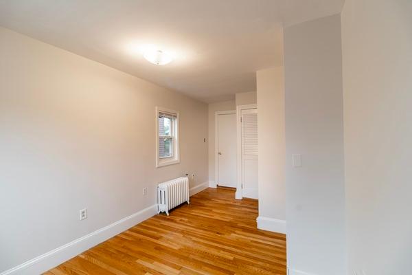 Photo of "#1837-D: Queen Bedroom D" home