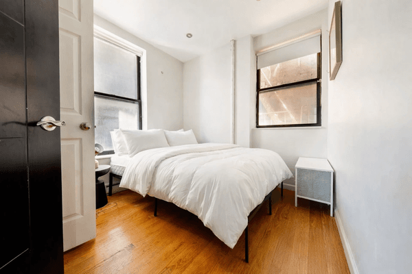 Photo of "#1871-C: Full Bedroom C" home