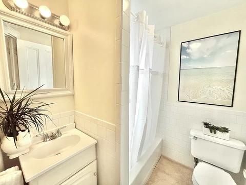 Photo of "#1887-A: Full Bedroom A" home