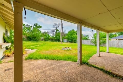 Photo of "#967-C: Queen Bedroom C w/ Private Bathroom" home