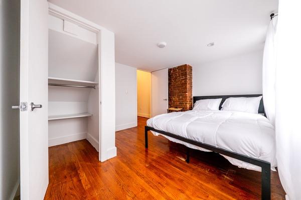 Photo of "#1848-B: Queen Bedroom B" home