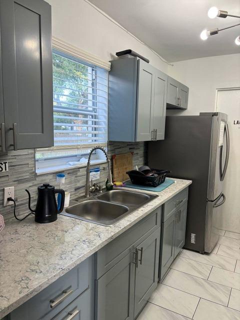 Photo of "#f96: Spacious House w/ relaxing neighborhood nearby  West Buena Vista Park (Has a House)" home
