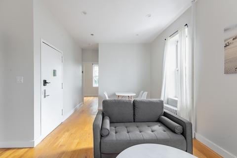 Photo of "#1425-C: Full Bedroom C" home