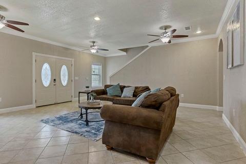 Photo of "#76a: Glen Vista Drive BEDROOM 1B - 685073 (Has a Room)" home