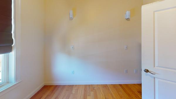 Photo of "#1762-B: Queen Bedroom B" home