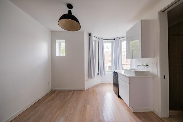 Photo of "#1894-A: Queen Bedroom A w/ Private Bathroom" home