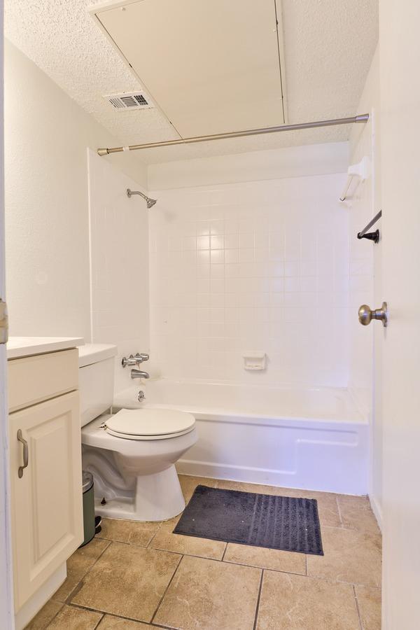 Photo of "#915-B: Queen Bedroom B w/Private Bathroom" home