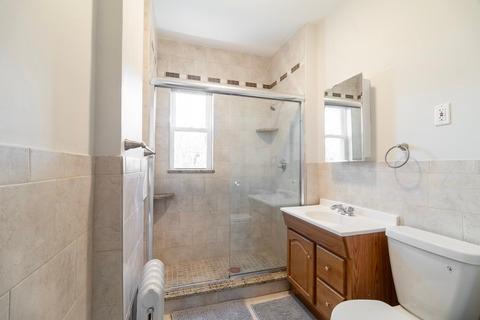 Photo of "#1851-C: Queen Bedroom C" home