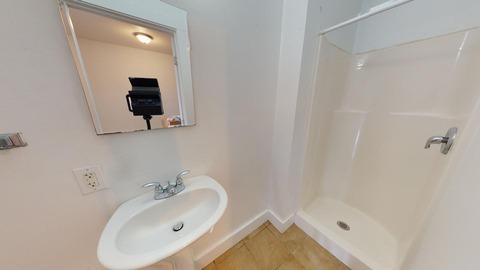 Photo of "#4d3: Sleek North Philadelphia West apartment near Temple U (Has an Apartment)" home