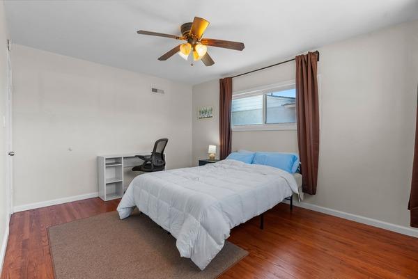 Photo of "#1021-F: Queen Bedroom F" home
