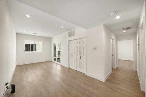 Photo of "#1853-A: Queen Bedroom A w/Private Bathroom" home