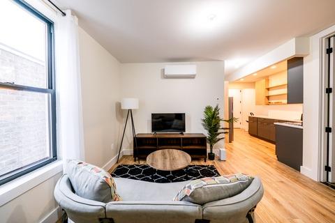 Photo of "#1833-C: Full Bedroom C/w Private Bath" home