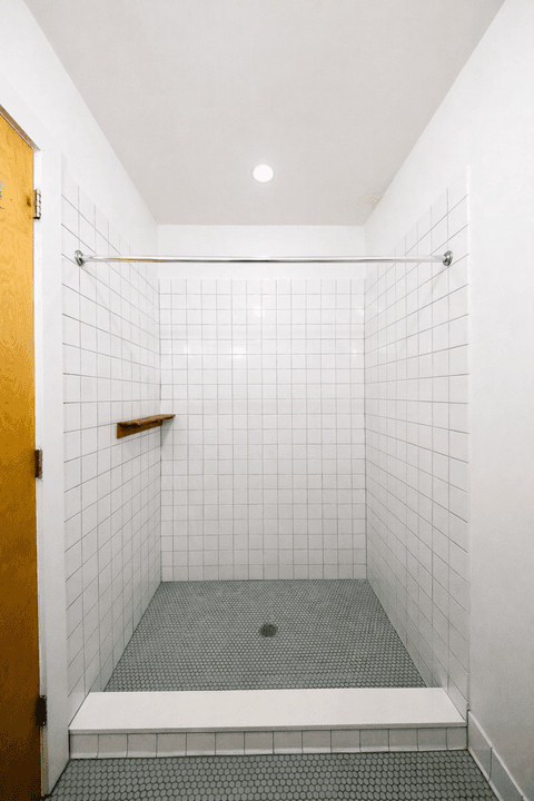 Photo of "#1841-B: Queen Bedroom B" home