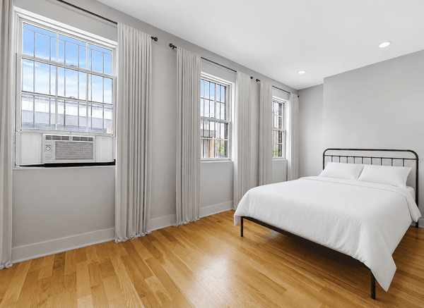 Photo of "#1802-A: Queen Bedroom A" home