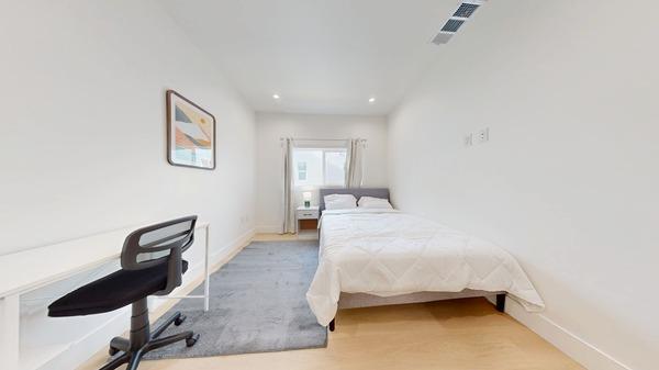 Photo of "#1855-B: Queen Bedroom B" home