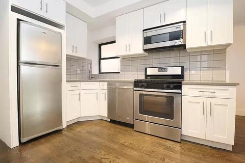 Photo of "#1920-B: Queen Room B" home