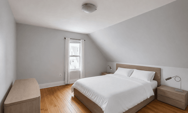 Photo of "#1644-B: Queen Bedroom B" home