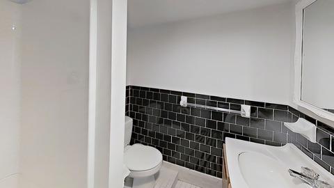 Photo of "#1814-B: Queen Bedroom B" home