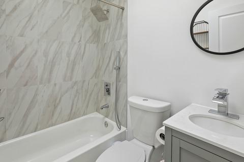 Photo of "#810-B: Full Bedroom B" home