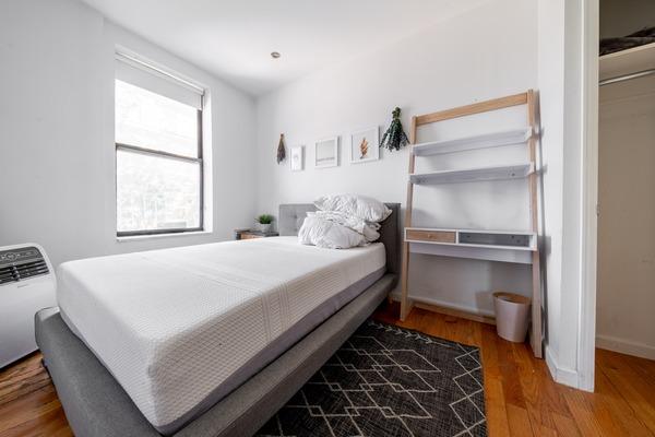 Photo of "#1869-C: Full Bedroom C" home