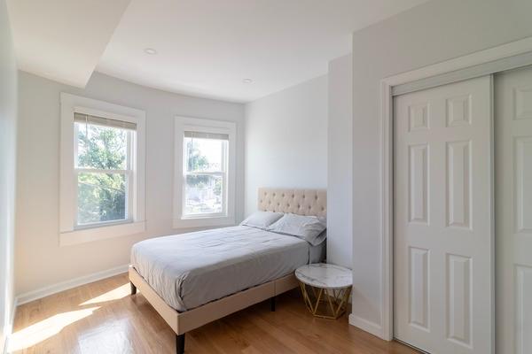 Photo of "#1756-B: Queen Room B" home